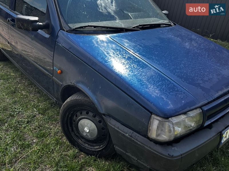 Хэтчбек Fiat Tipo 1994 в Буче