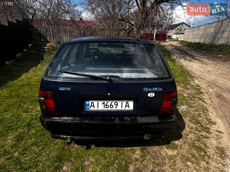 Хэтчбек Fiat Tipo 1994 в Буче