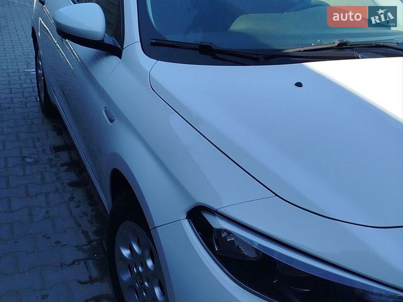 Седан Fiat Tipo 2021 в Житомирі