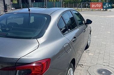 Седан Fiat Tipo 2021 в Ужгороді