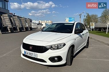 Хэтчбек Fiat Tipo 2017 в Киеве