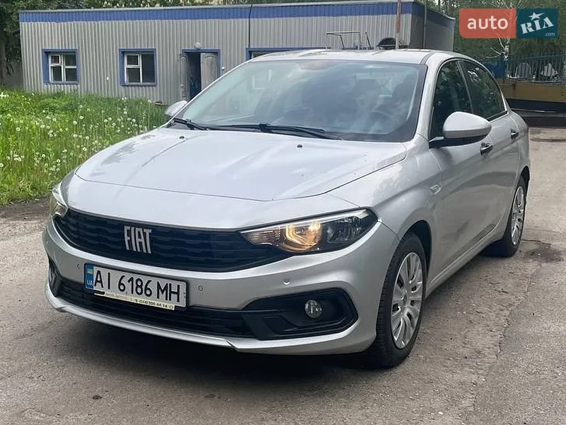 Fiat Tipo 2021