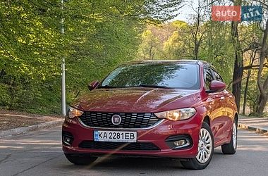 Седан Fiat Tipo 2019 в Києві