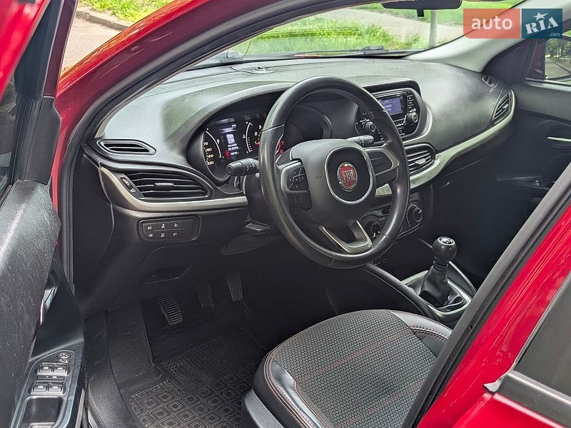 Седан Fiat Tipo 2019 в Киеве