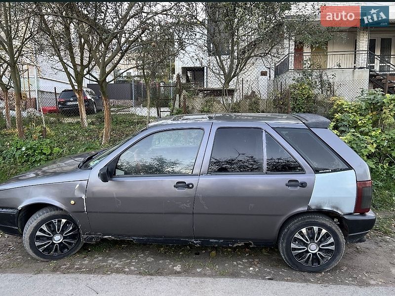 Хэтчбек Fiat Tipo 1989 в Черновцах фото 2 Хэтчбек Fiat Tipo 1989 в Черновцах