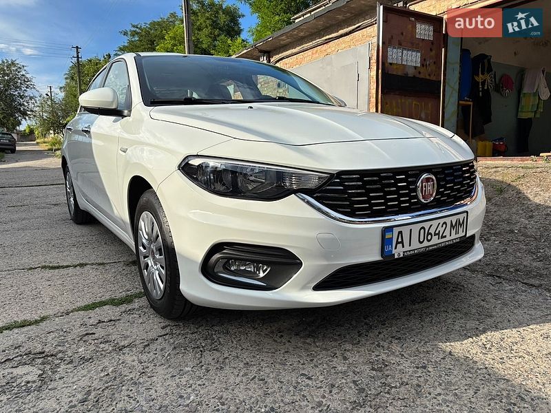 Седан Fiat Tipo 2020 в Вышгороде
