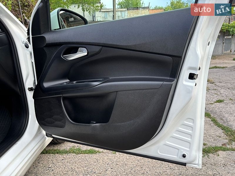 Седан Fiat Tipo 2020 в Вышгороде