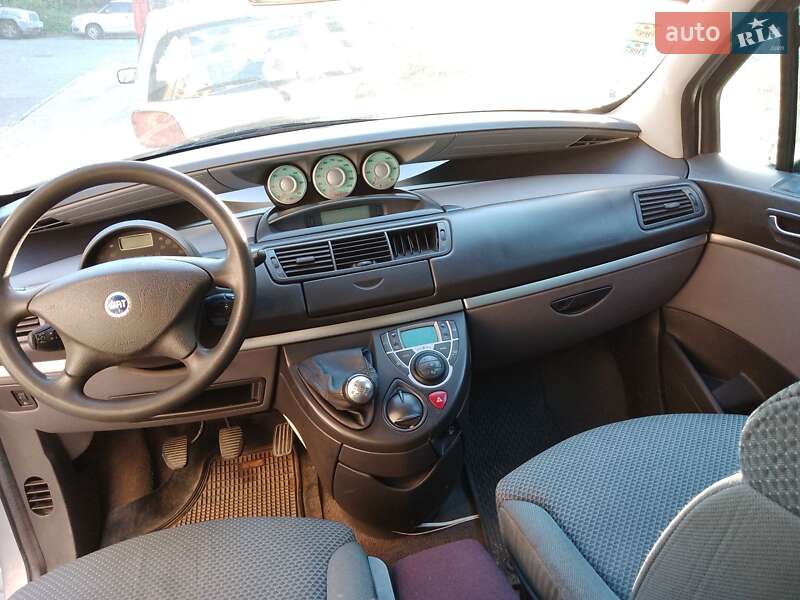 Минивэн Fiat Ulysse 2005 в Львове