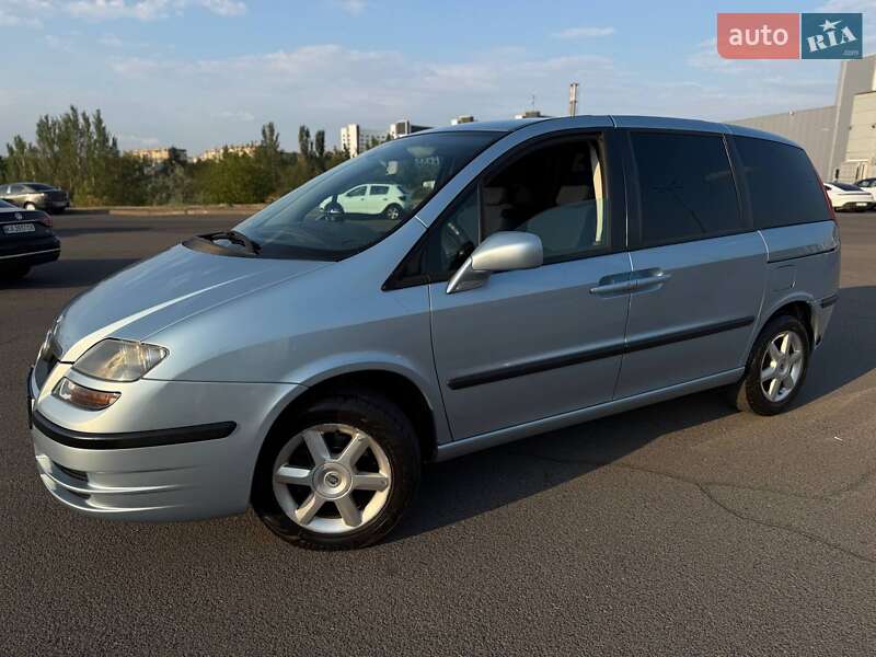Минивэн Fiat Ulysse 2005 в Кривом Роге