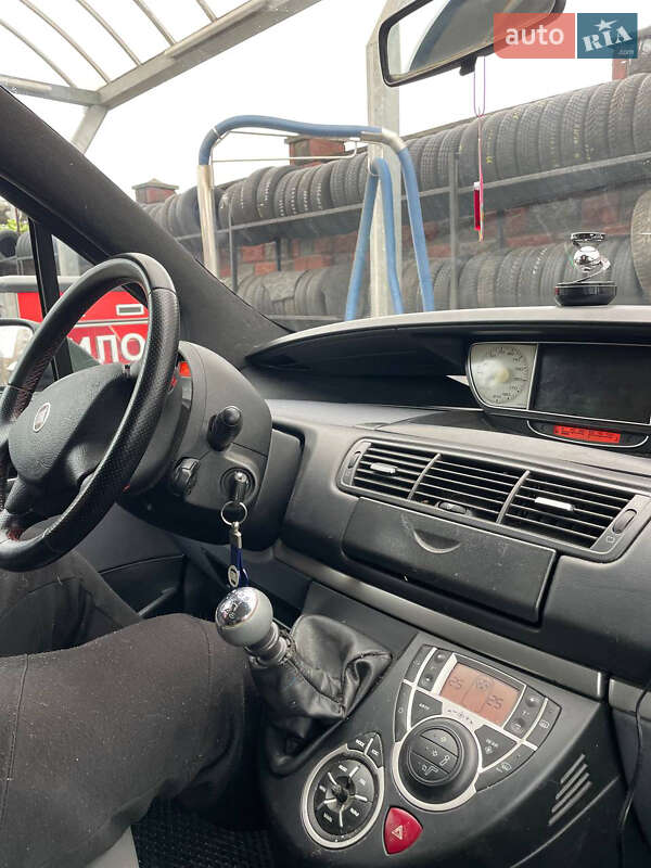 Мінівен Fiat Ulysse 2008 в Рівному