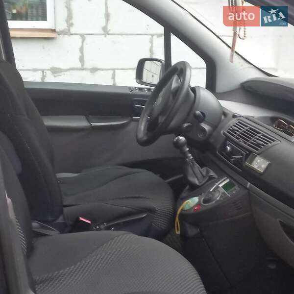 Минивэн Fiat Ulysse 2004 в Любомле фото 3 Минивэн Fiat Ulysse 2004 в Любомле