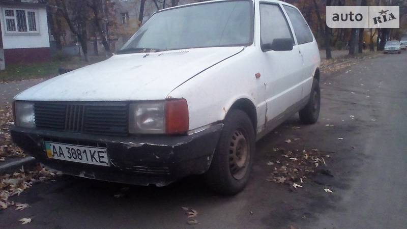 Хэтчбек Fiat Uno 1989 в Киеве