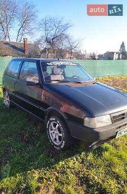 Хэтчбек Fiat Uno 1992 в Львове