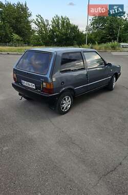 Хэтчбек Fiat Uno 1988 в 