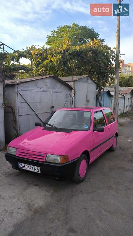 Хэтчбек Fiat Uno 1992 в Черноморске