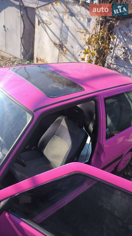 Хэтчбек Fiat Uno 1992 в Черноморске