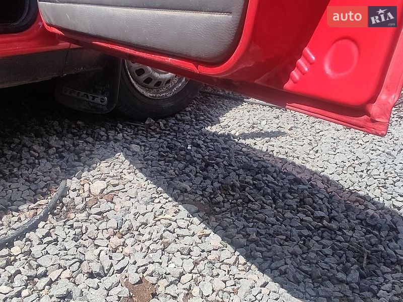 Хетчбек Fiat Uno 1989 в Апостоловому