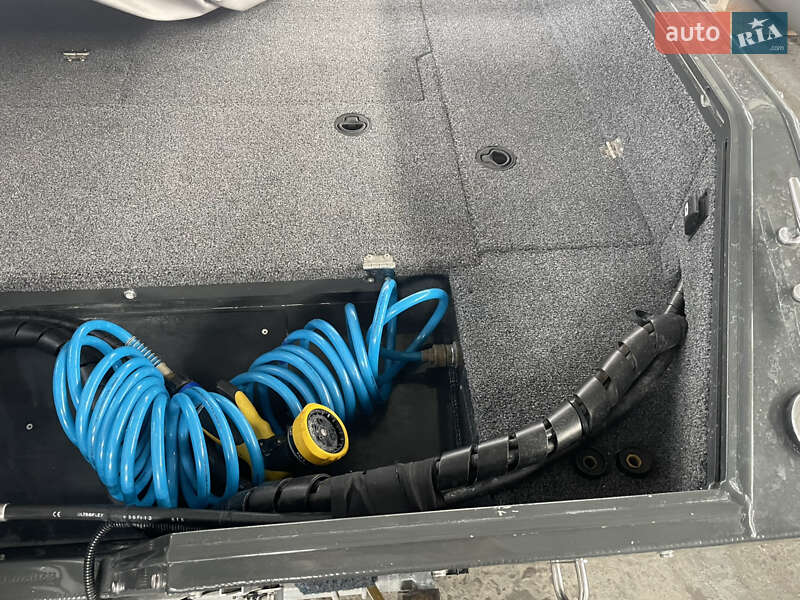 Катер Finval 475 2016 в Чернігові