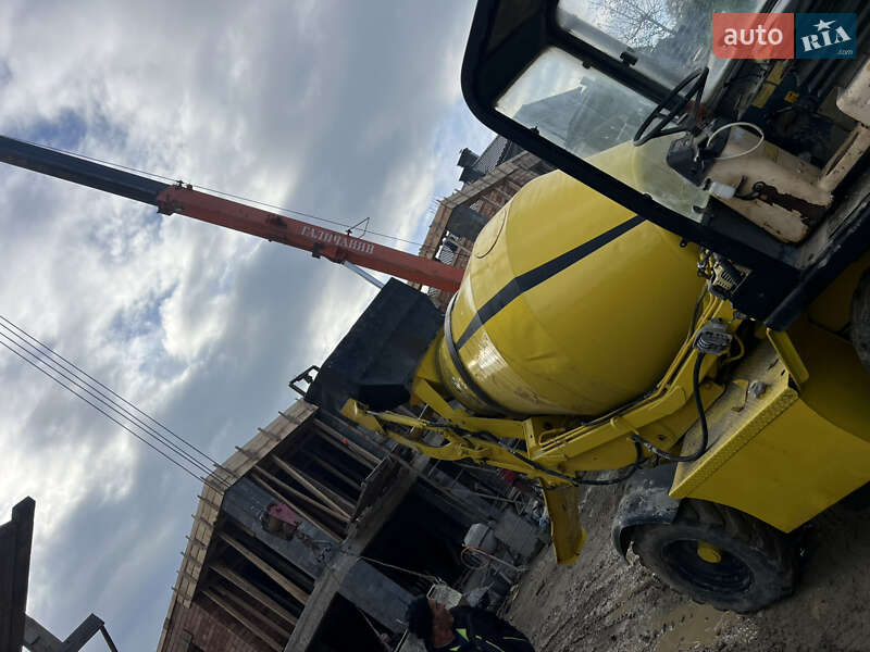 Бетономешалка (Миксер) Fiori DB 2004 в Тячеве