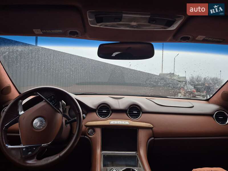 Седан Fisker Karma 2012 в Черкасах