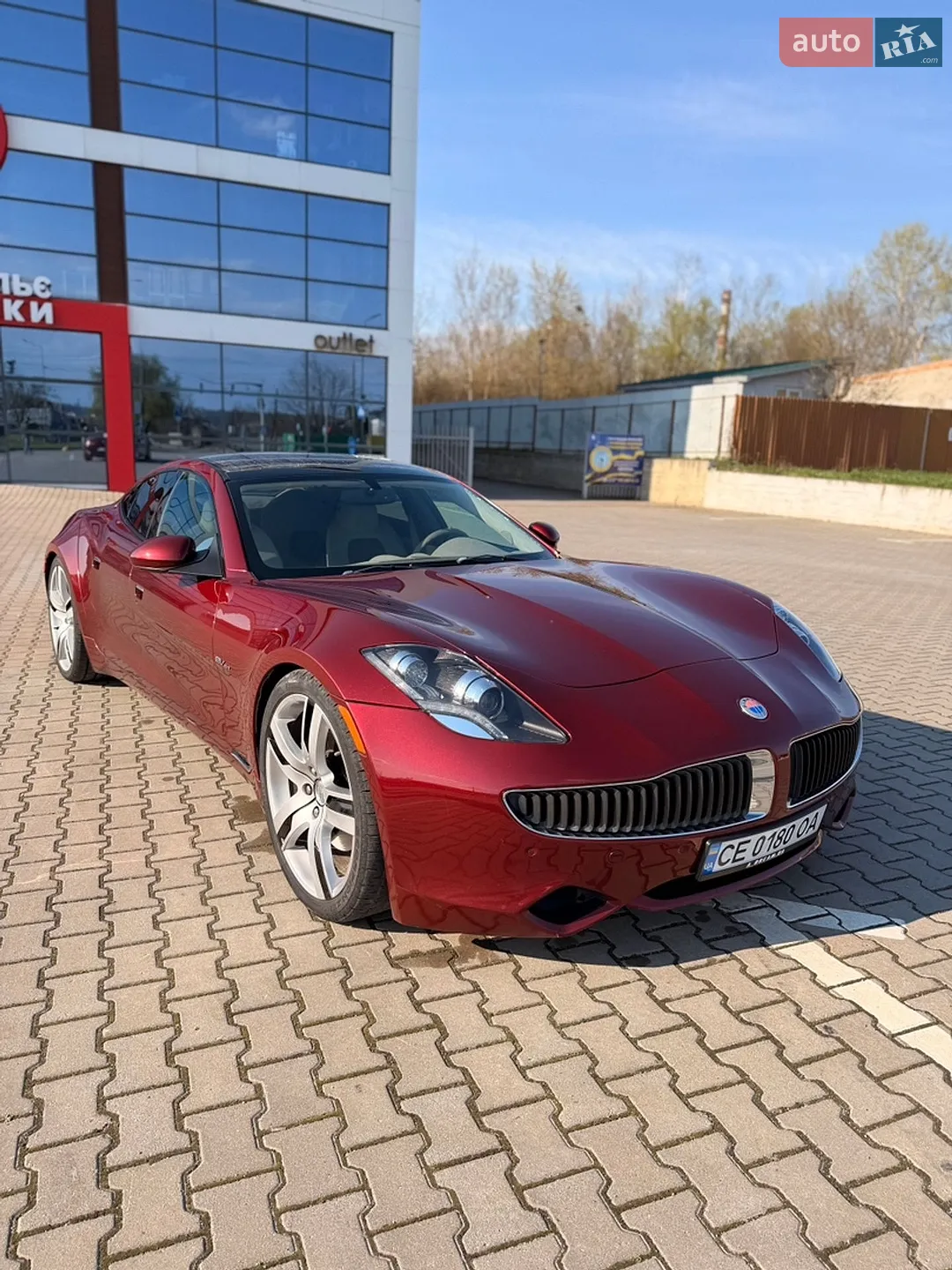 2011 Fisker Karma - мініатюра 3