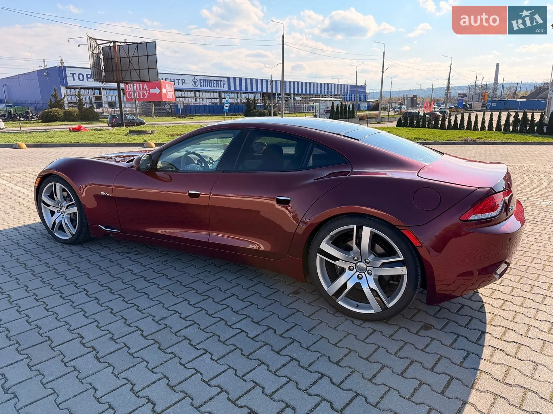 2011 Fisker Karma - мініатюра 15