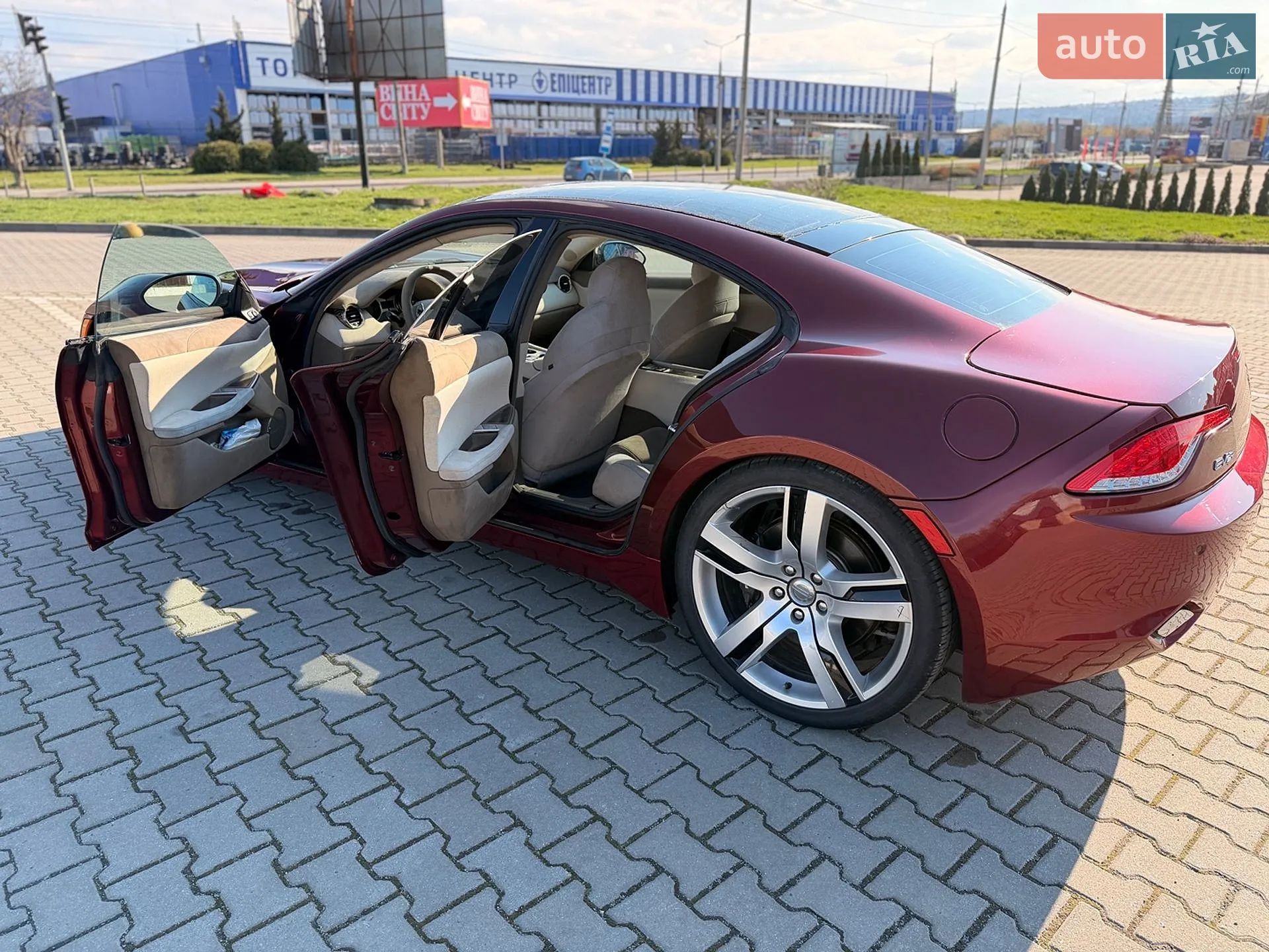 2011 Fisker Karma - мініатюра 21