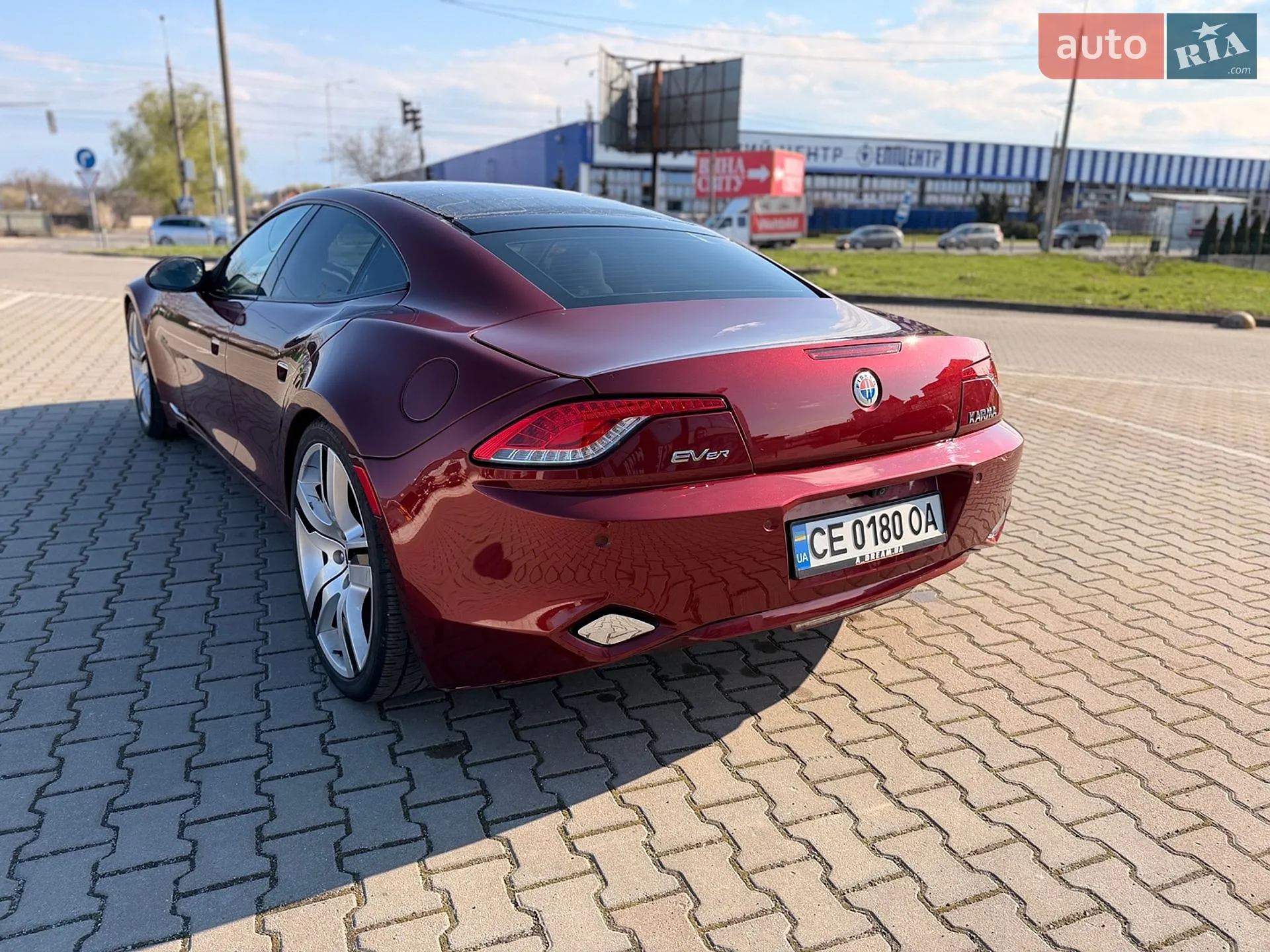 2011 Fisker Karma - мініатюра 24