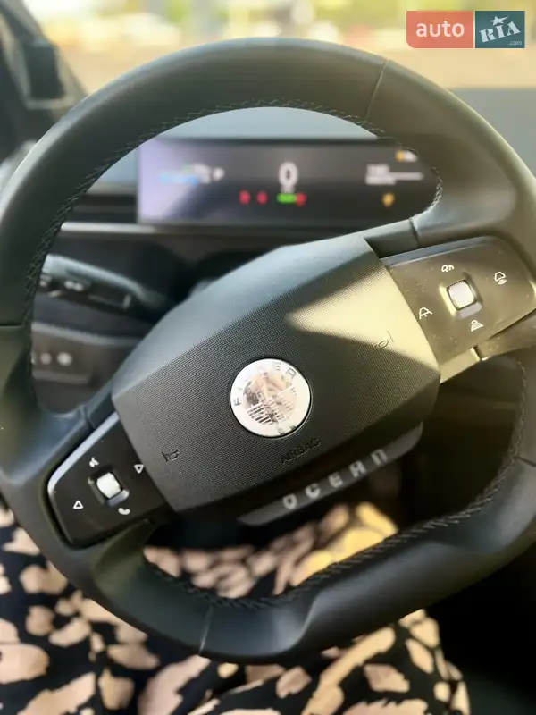 Fisker Ocean 2023 VIN VCF1EBU29PG006846 фото оголошення 16 з 66