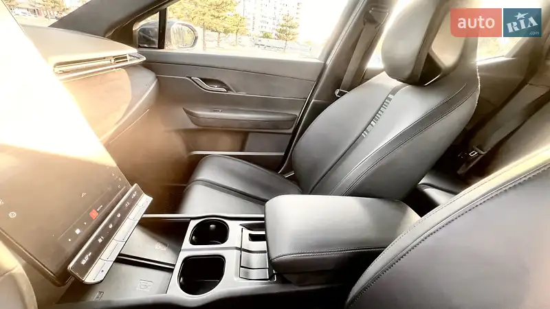 Fisker Ocean 2023 VIN VCF1EBU29PG006846 фото оголошення 22 з 66