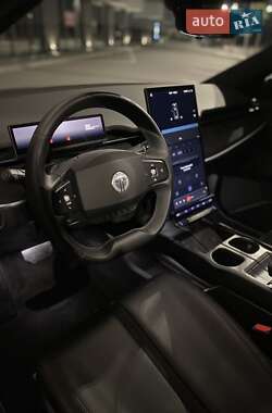 Позашляховик / Кросовер Fisker Ocean 2023 в 