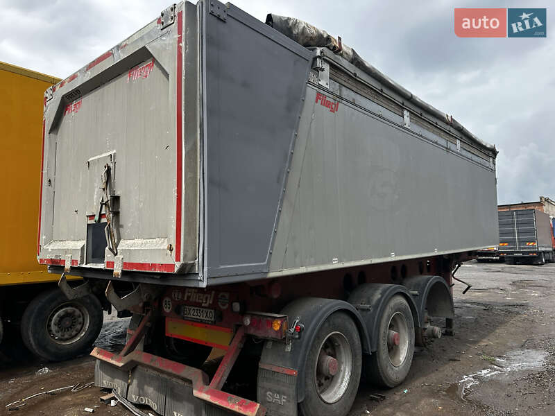 Зерновоз - полуприцеп Fliegl ASW 2000 в Городке
