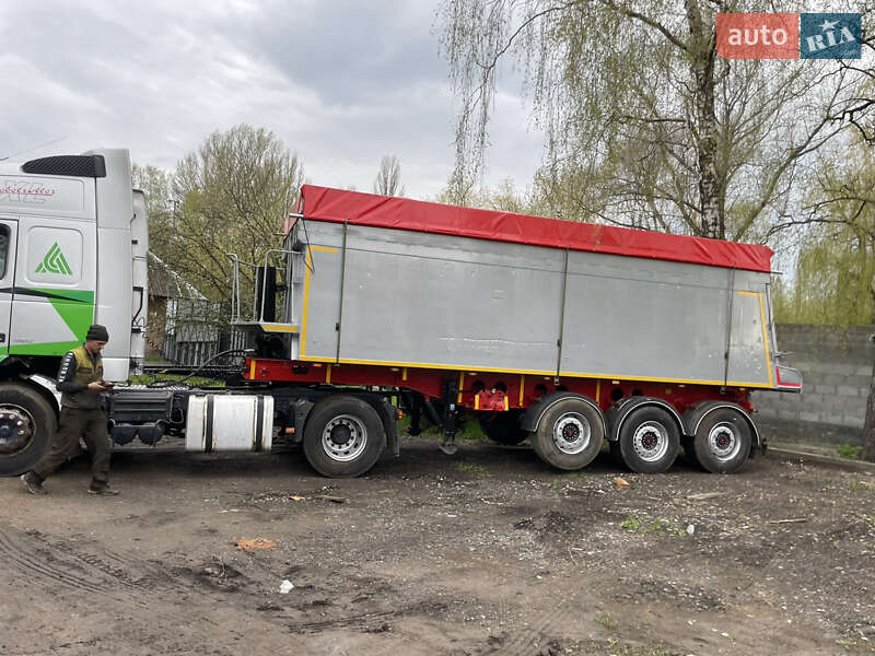 Самосвал полуприцеп Fliegl DHKS 2002 в Жашкове