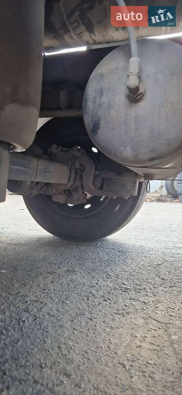 Цистерна полуприцеп Fliegl SDS 2005 в Днепре фото 8 Цистерна полуприцеп Fliegl SDS 2005 в Днепре