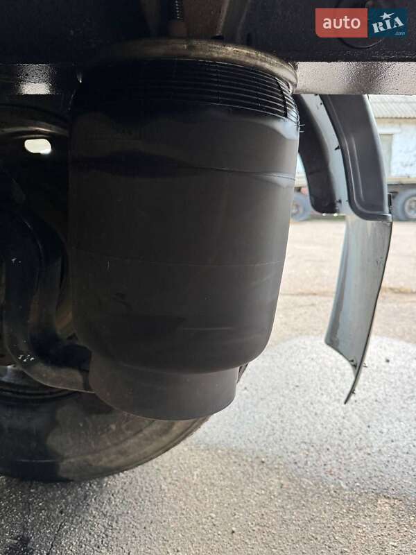 Контейнеровоз напівпричіп Fliegl SDS 2005 в Голованівську фото 12 Контейнеровоз напівпричіп Fliegl SDS 2005 в Голованівську