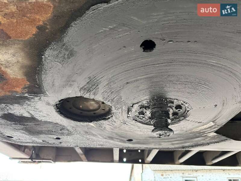 Контейнеровоз напівпричіп Fliegl SDS 2005 в Голованівську фото 18 Контейнеровоз напівпричіп Fliegl SDS 2005 в Голованівську