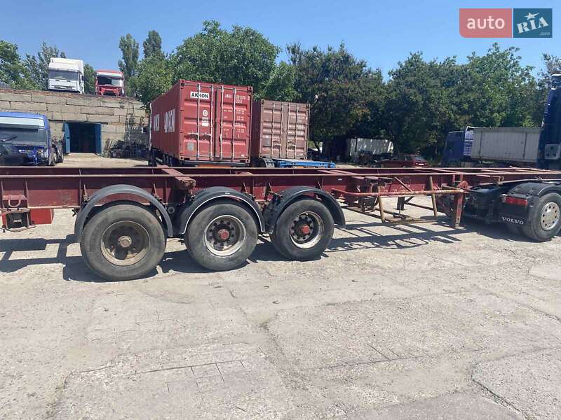 Контейнеровоз полуприцеп Floor FLA 1977 в Одессе