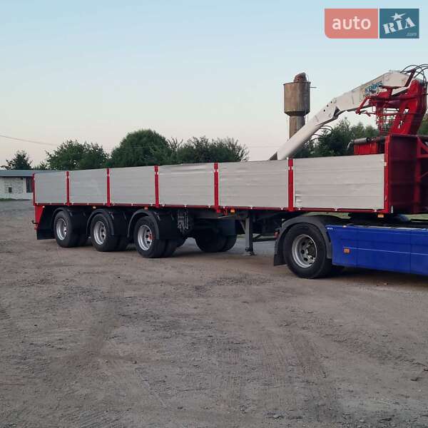 Бортовий напівпричіп Floor FLO 1986 в Шептицькому