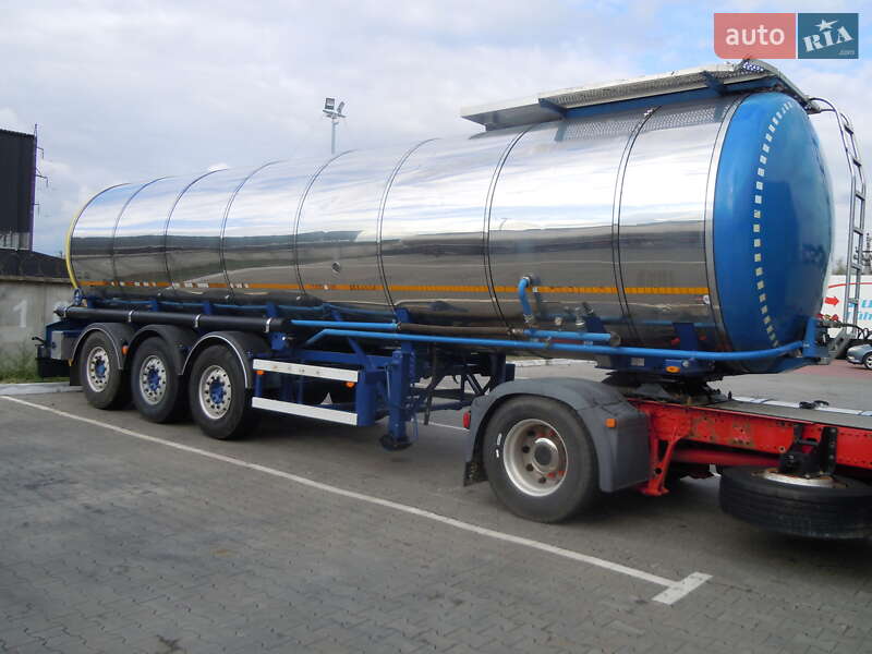 Цистерна напівпричіп Fluid CSP 2008 в Луцьку фото 7 Цистерна напівпричіп Fluid CSP 2008 в Луцьку