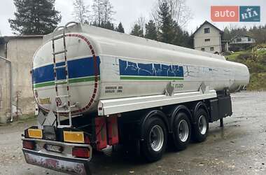 Цистерна напівпричіп Fluid CSP 1997 в Хусті