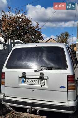 Минивэн Ford Aerostar 1992 в 