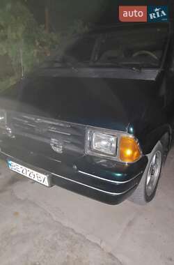 Минивэн Ford Aerostar 1993 в 