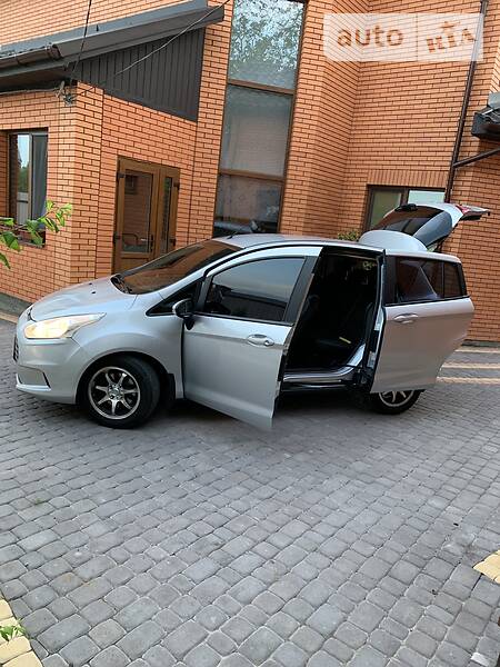 Хетчбек Ford B-Max 2015 в Вінниці