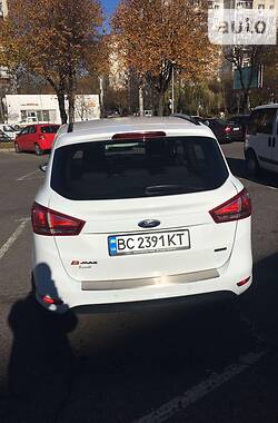 Минивэн Ford B-Max 2015 в Львове