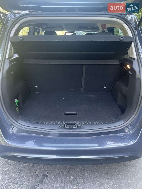 Микровэн Ford B-Max 2014 в Корце