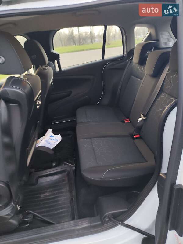 Микровэн Ford B-Max 2013 в Каменском фото 6 Микровэн Ford B-Max 2013 в Каменском