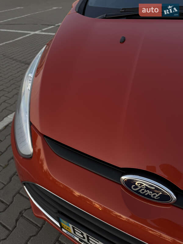Микровэн Ford B-Max 2013 в Николаеве