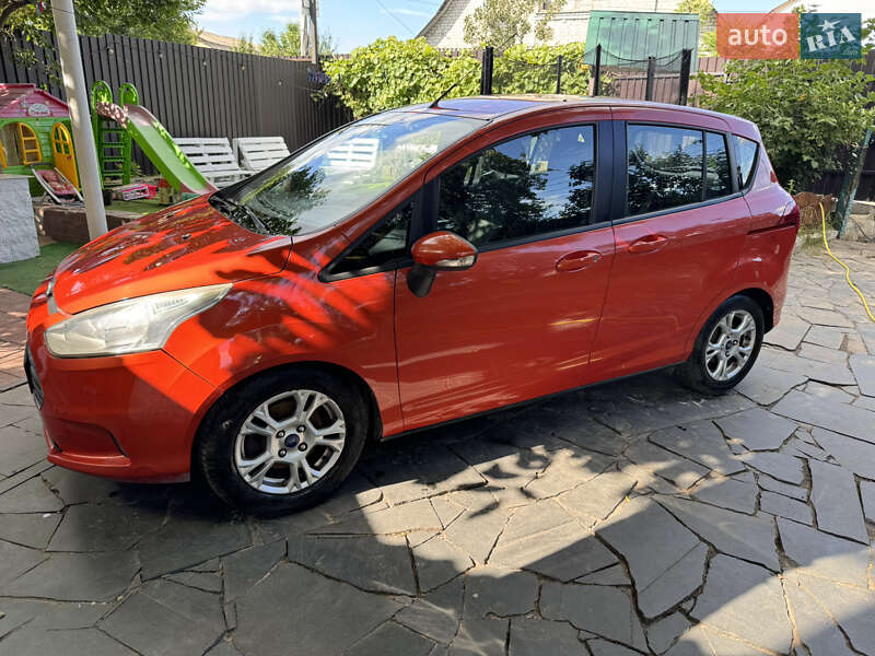 Микровэн Ford B-Max 2013 в Киеве