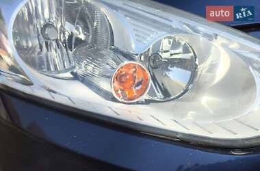 Мікровен Ford B-Max 2013 в 