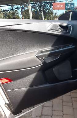 Мікровен Ford B-Max 2013 в 